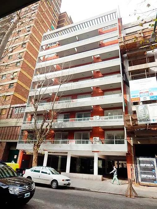 Fachada de Blanco Encalada 3022